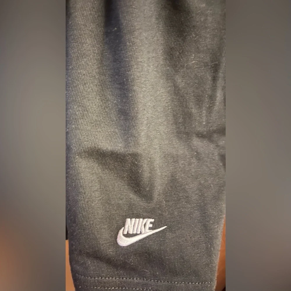 Nike Romper/Jumper/1pc Scoop Neck Snap Buttons Cream/Khaki Pocket Elastic NWT